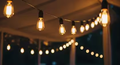 Alquiler de Iluminación Cálida - Guirnaldas para Eventos Sociales