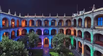 Renta de Wash Lights RGBW para Festivales y Producciones